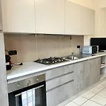 Modern Ideal For Families 900m Arena Appartamento *