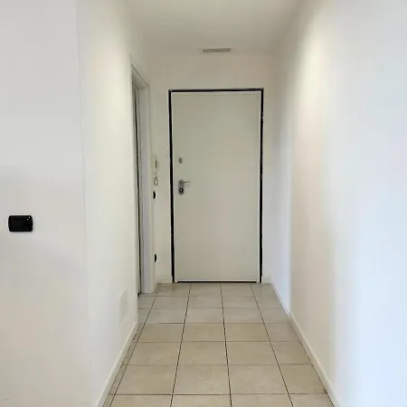Appartamento Modern Ideal For Families 900m Arena